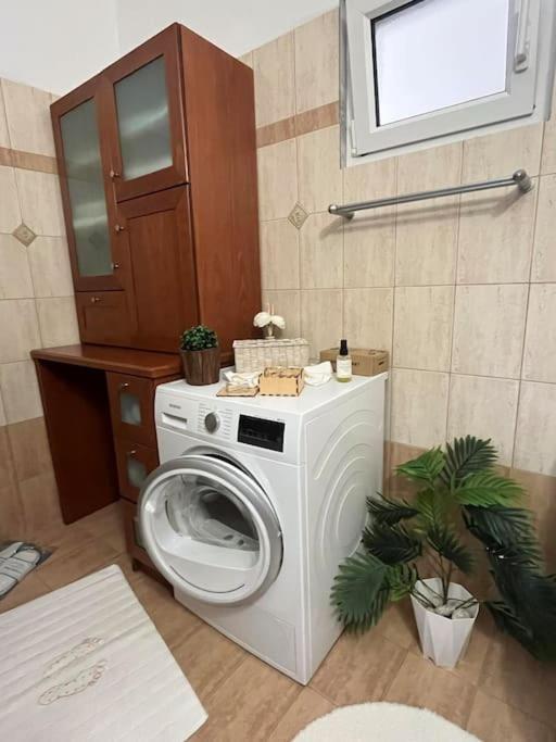 Διαμέρισμα Με Δωρεάν Πάρκινγκ Κοντά Στη Θάλασσα Alexandroupoli Exterior foto